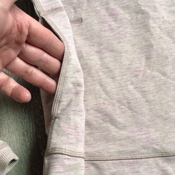 Lululemon Athletica - Picture 9 of 16